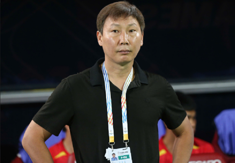 fifa-vinh-danh-hlv-kim-sang-sik-tuyen-viet-nam-som-du-asian-cup-2027